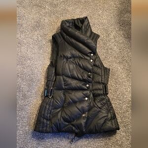 Lululemon Athletica Black Rare Puffer Assymetrical Vest Size 6